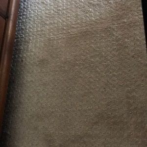 Meet your Posher, Carlye